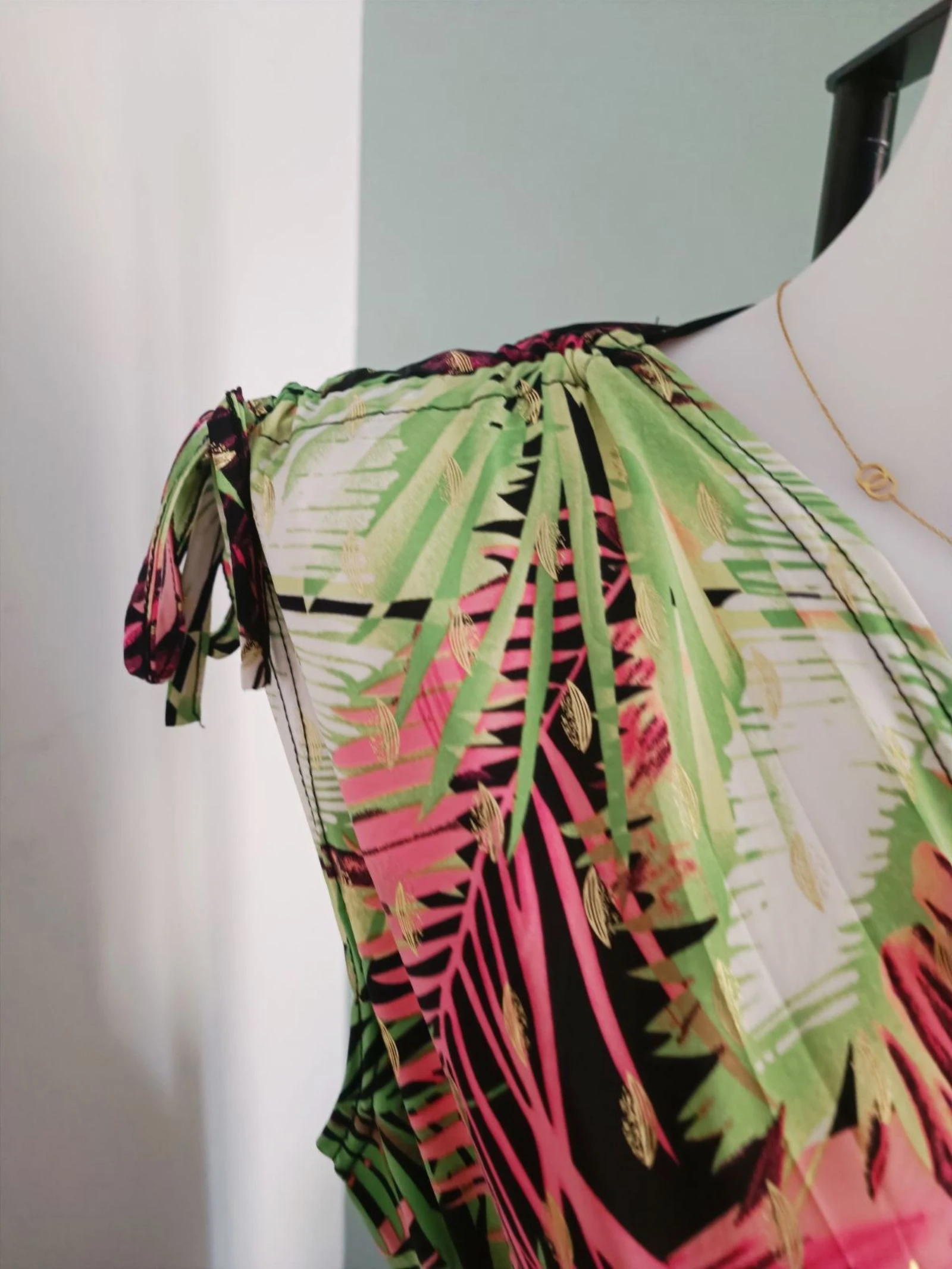 Robe magique version courte  – photo 3